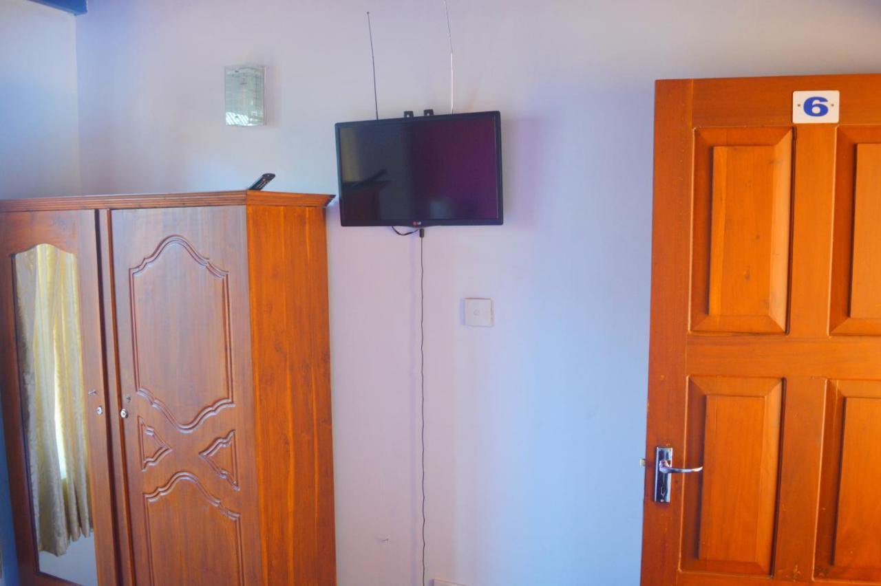 بيت ضيافة هيل بارادايس نوفارا إيلِيا المظهر الخارجي الصورة